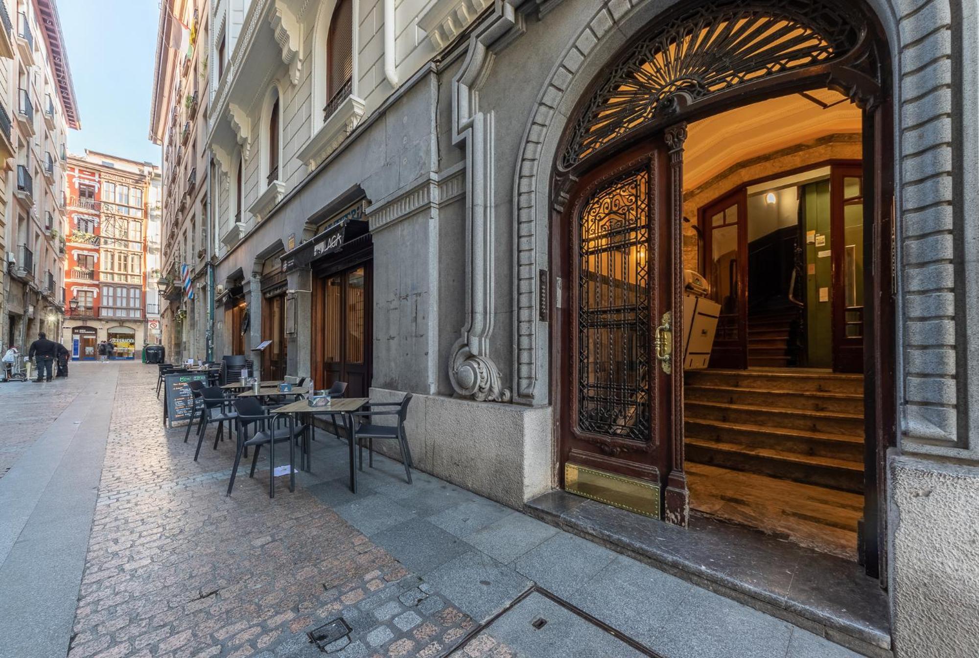 Apartamento En El Mismo Corazon Del Casco Viejo Bilbao Exterior foto
